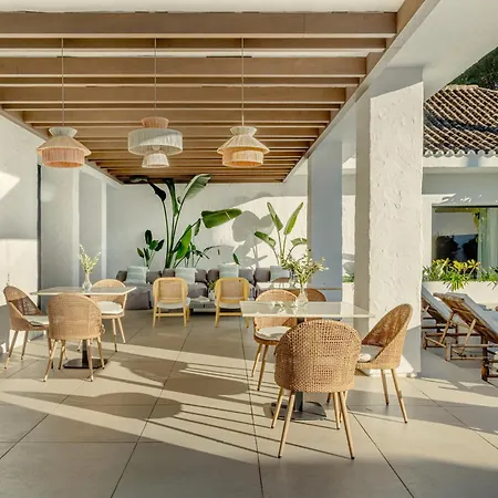 فيلة Anfitrion &