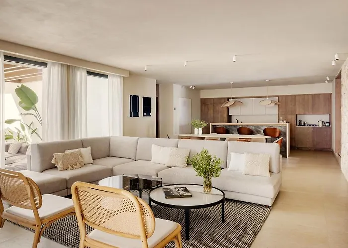 Anfitrion & Вилла