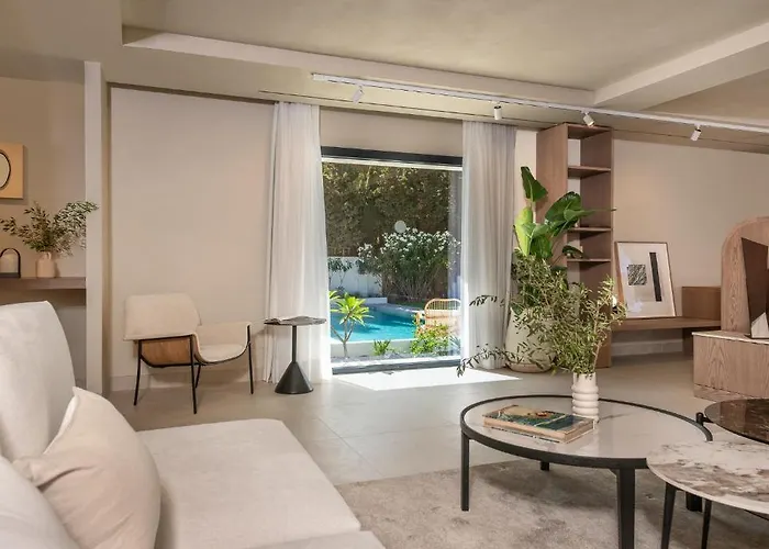 Вилла Anfitrion & *