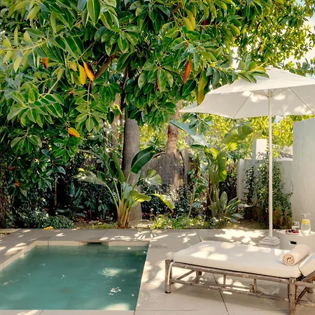 Anfitrion & Willa Marbella