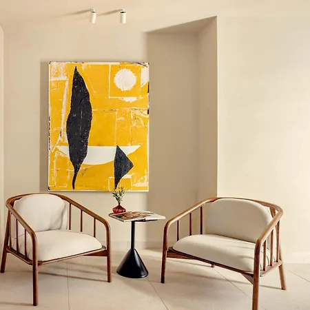 Anfitrion & * Marbella