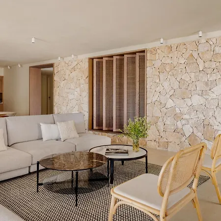 Anfitrion & Marbella