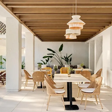 Anfitrion & Willa Marbella