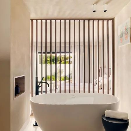 Anfitrion & Marbella